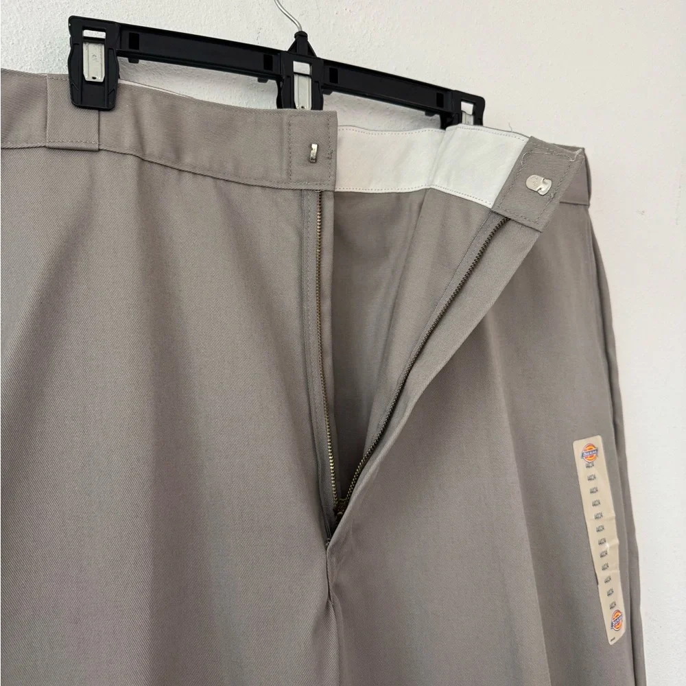 Dickies 874 Men's Work Gray Pants Durable Front Zipper Stain Release Size 44x 34 - Picture 8 of 13